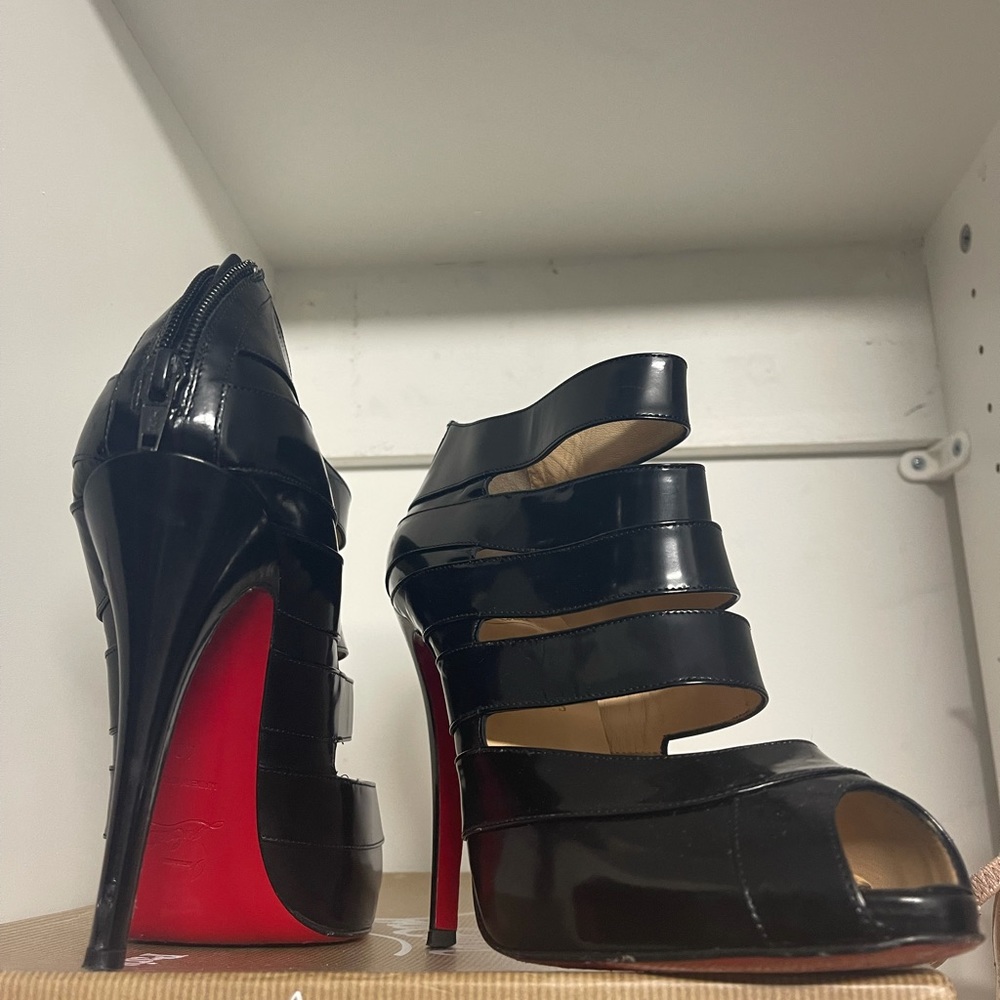COPY - Christian Louboutin open toe ankle boots - Picture 7 of 7
